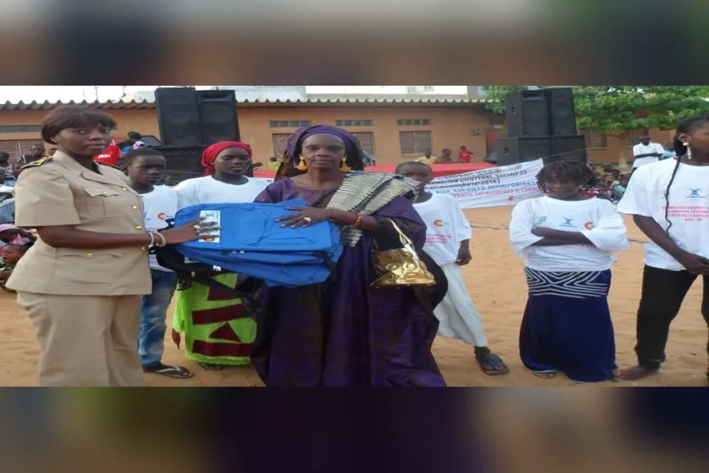 Extension et amélioration de la formation citoyenne, sociale, éducative des enfants des quartiers périphériques de Dakar